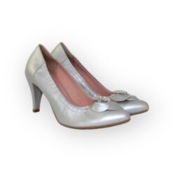 Le Babe silver pearlised leather high court NEW