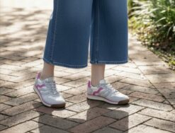 meline retro sneaker in grey and neon pink new