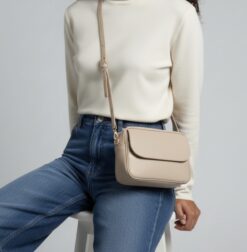 elie beaumont crossbody town bag in biscuit leather new
